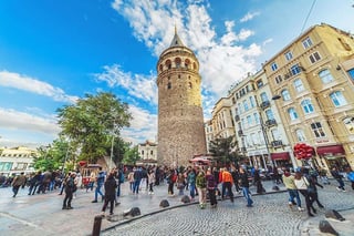 Exploring Istanbul's Galata Market 